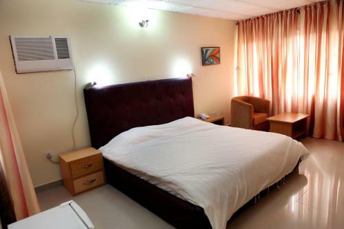 Hotel Nspri Guest Houses