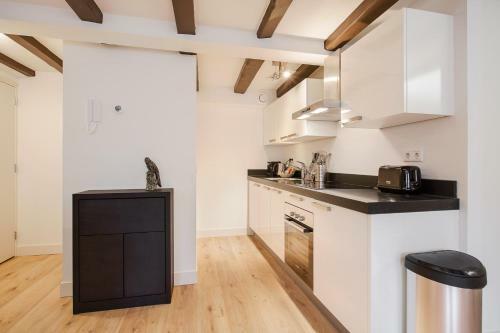 Canal Garden Apartments II By Vgw