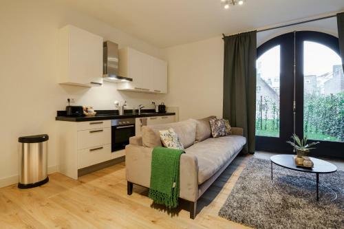 Canal Garden Apartments II By Vgw