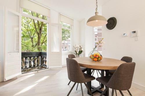 Windmill Apartments By Vgw