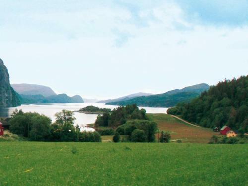 Four-bedroom Holiday Home In Foldereid