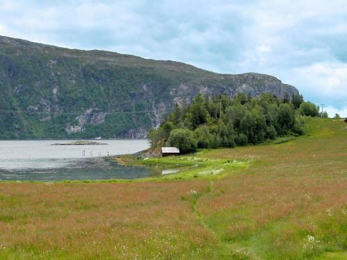 Four-bedroom Holiday Home In Foldereid