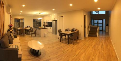 No.7 Ot Seaview Villa