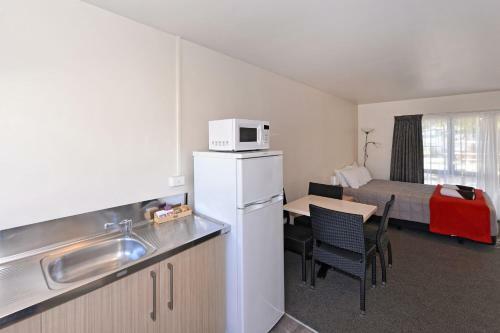 Greenwood Park Motels