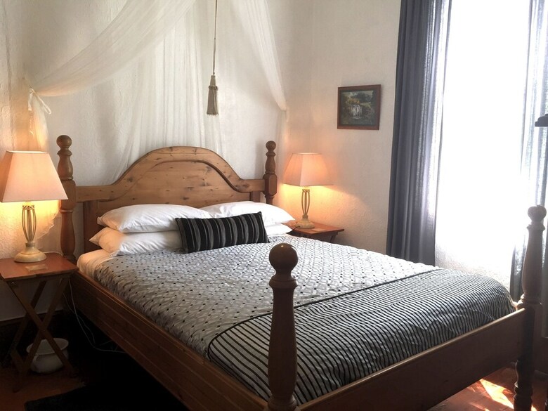 Bed & Breakfast Karamana Homestead (1872)