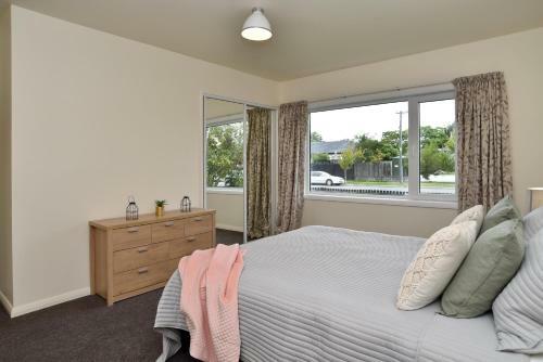 Weston Villa - Christchurch Holiday Homes