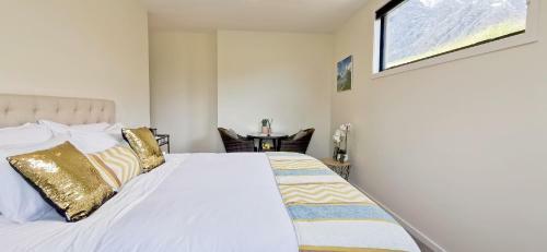 Jacks Point Family Homestay