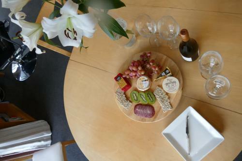 Luxury Ludemann Lodge