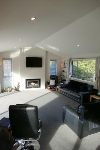 Luxury Ludemann Lodge