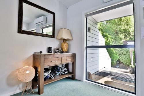 Amazing Queenstown Luxury Apartment