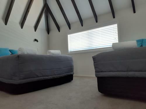 Featherston Motels And Camping
