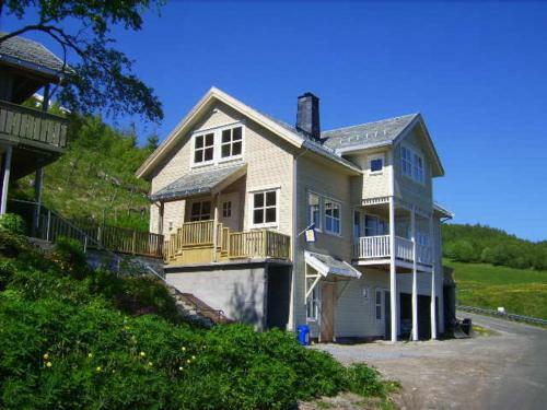 Apartamento Hesthaug Gard
