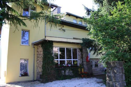 Hostal Villa Laura
