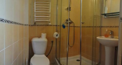 Hostal Pokoje Go?cinne Akacja