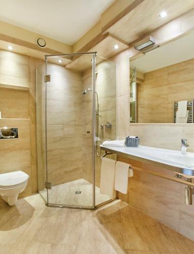 Hostal Hotel & Spa Czarny Gro?