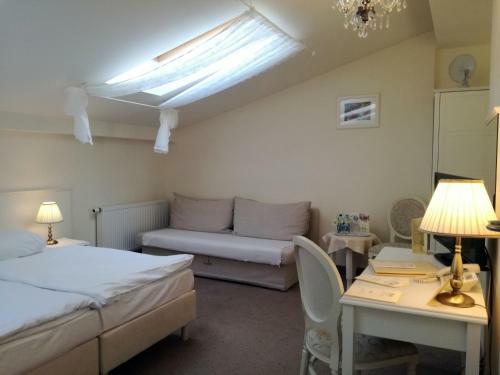 Hotel Spa Akacjowy Dw�r