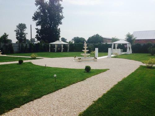 Hotel Spa Akacjowy Dw�r