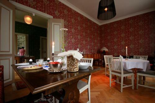 Hostal Tingsholm Guest House