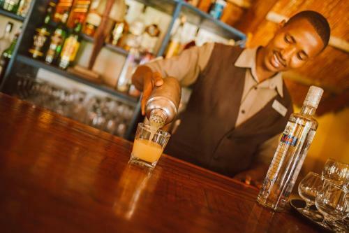 Lodge Manyara Wildlife Safari Camp