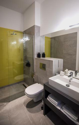 Hostal Pensiunea Element