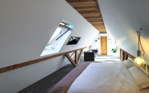 Hostal Shard Boutique Hotel
