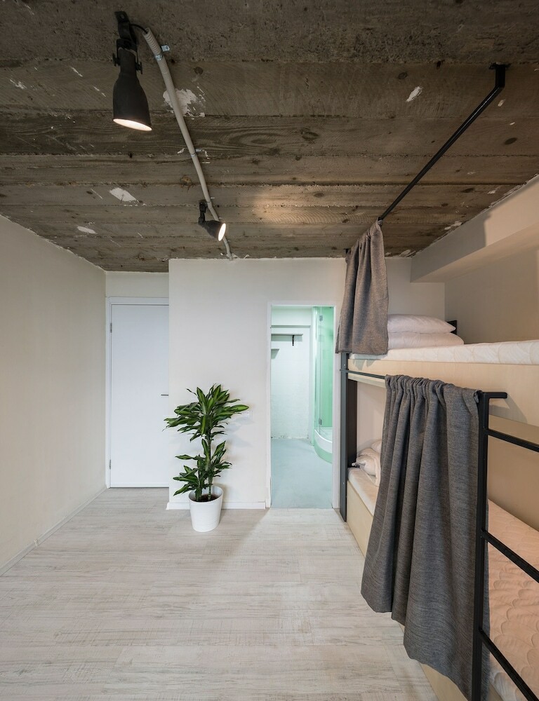 Omega House Hotel