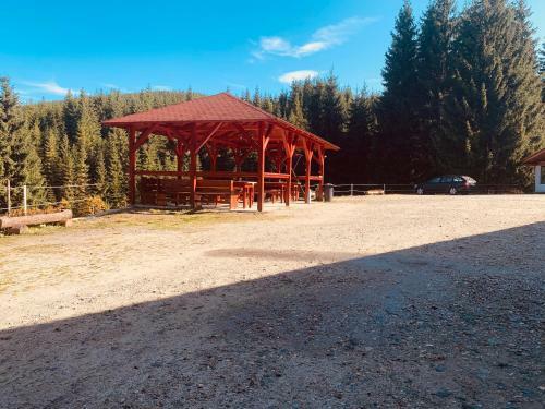 Hostal Cabana Cerbul-oasa-transalpina