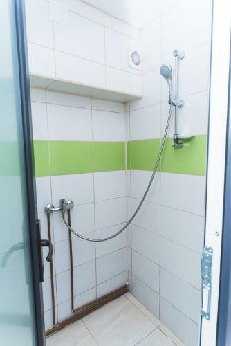 Hostal Nelana Guest House