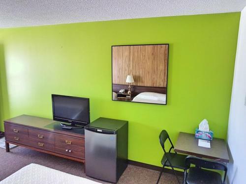 Elk Point Motel & Rv Park