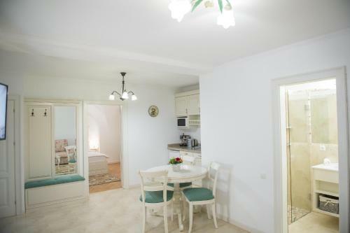 Baroc Apartments & Studio Sibiu