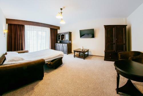 Hotel Piatra Pinului Ski & Spa