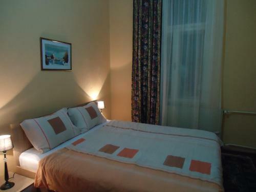 Hostal Apartments Villa Svetlana