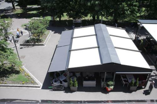 Bed & Breakfast Pansion In Club