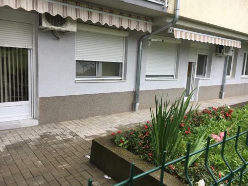 Mila Apartmani