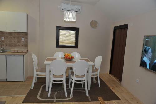 Golden House Apartments