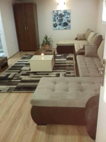 Golden House Apartments