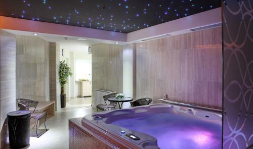 Garni Hotel Aveny