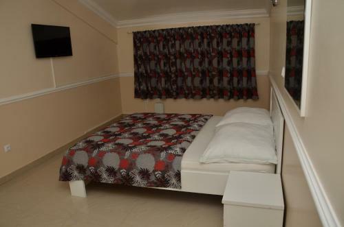Apartments Royal Menex