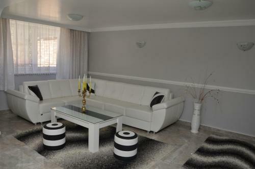 Apartments Royal Menex