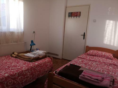 Hostal Guest House Villa Krstic