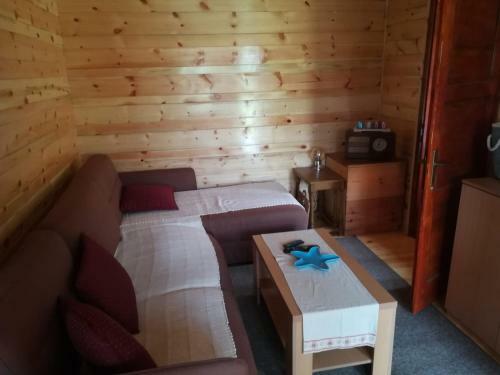 Lodge Woodpeckers House