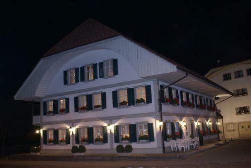 Hostal Gasthof L�wen