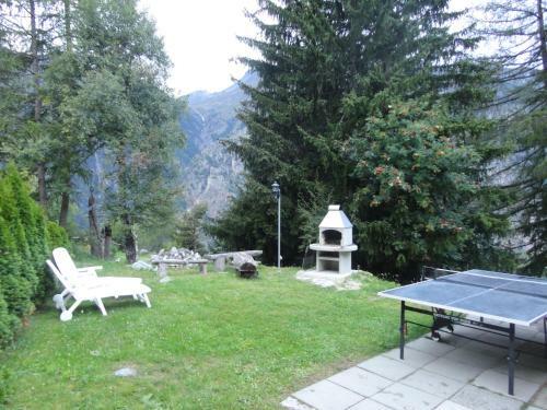 Chalet Sven & Marc Gr�chen/st. Niklaus Vs