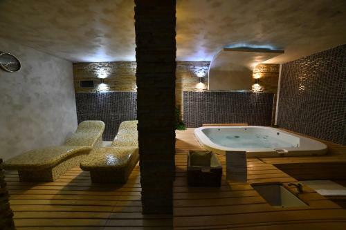Classic Apartments & Zoned Spa