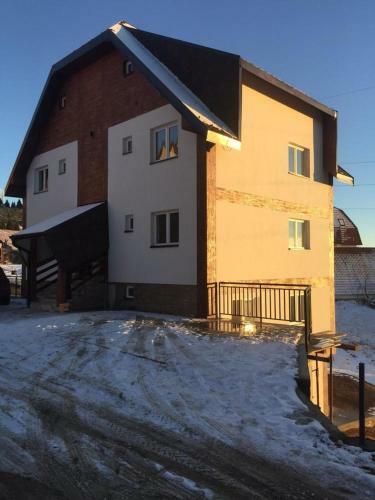 Apartman Jana Do Kraljevih Cardaka