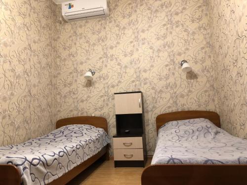 Hostal Guest House On Samburova 279