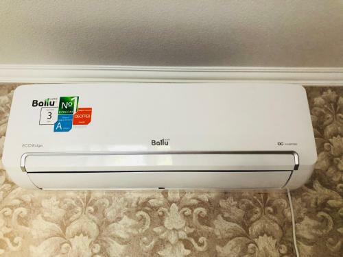 Hostal Guest House On Samburova 279