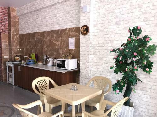 Posada Guest House Try Zvezdy