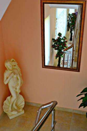 Posada Guest House Try Zvezdy