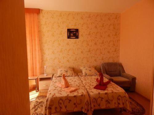 Hostal ??? ??????